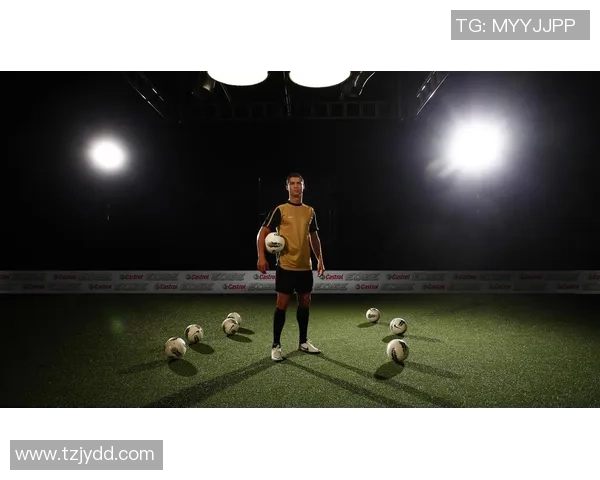 足球明星的妻子如同天使般美丽动人令人心醉神迷 足球明星的妻子如同天使般美丽动人令人心醉神迷