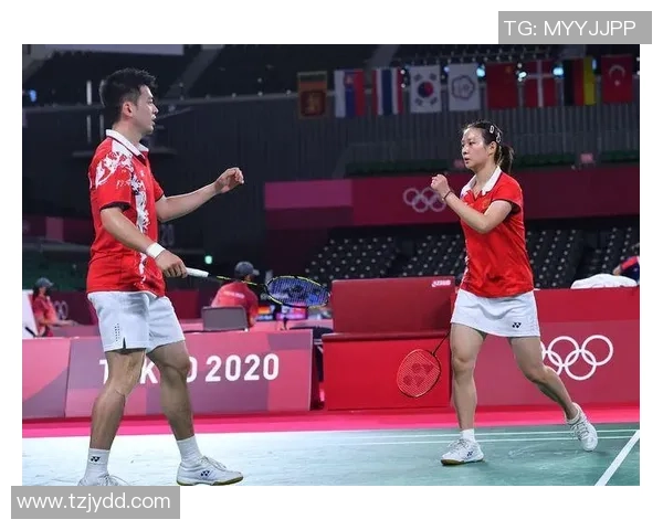 重庆羽毛球队与深圳羽毛球队赛后复盘速度对比分析